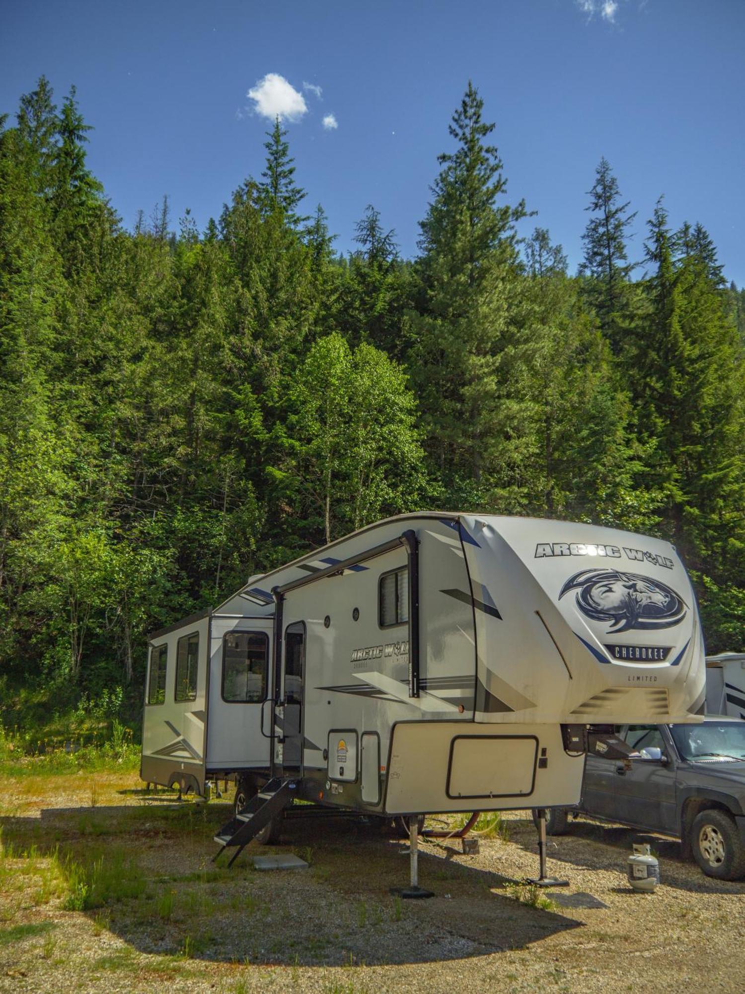 Noah'S Ark Campground Revelstoke Dış mekan fotoğraf