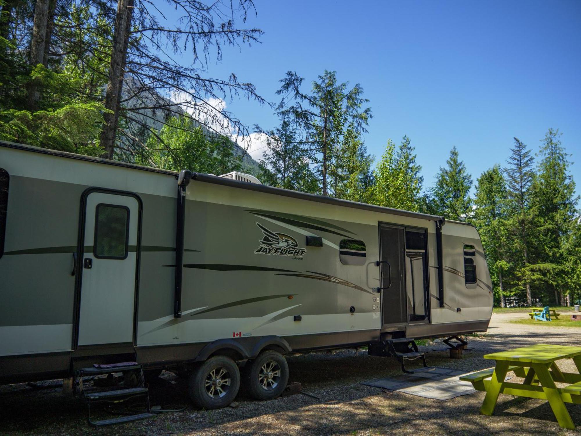 Noah'S Ark Campground Revelstoke Dış mekan fotoğraf